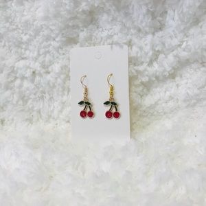 🎉 Dangly Cherry Earrings • Spring’s Jewelry